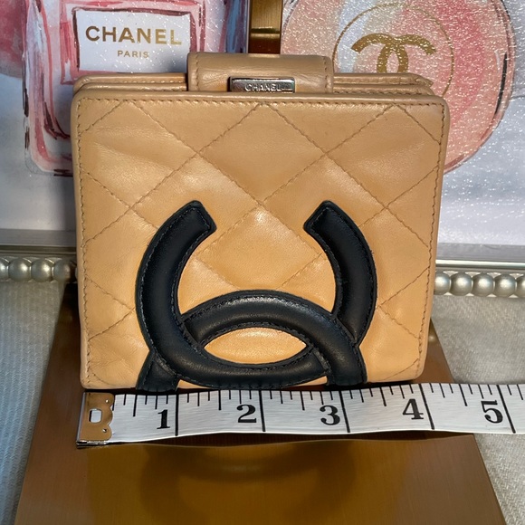 *SOLD* CHANEL CAMBON KISSLOCK WALLET WITH COA - Picture 9 of 13